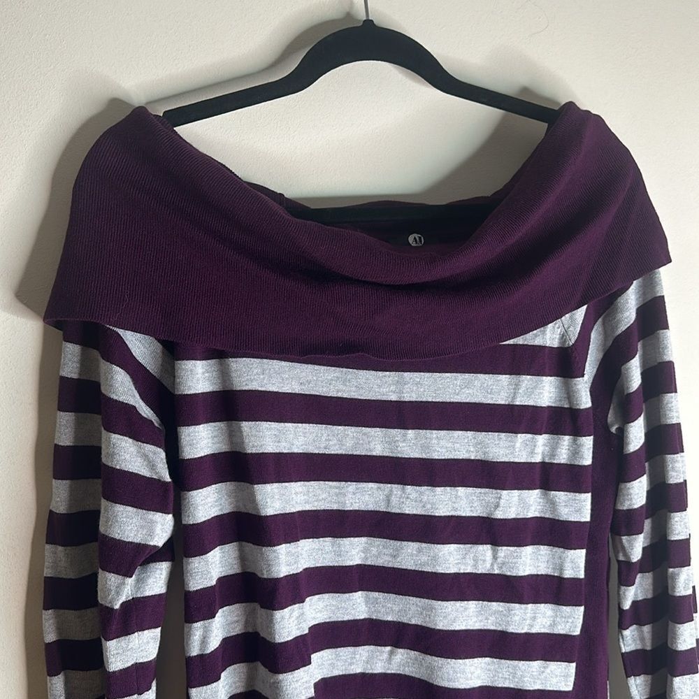 A&I Purple Grey Striped Off Shoulder Long Sleeve Top Size XL - Picture 4 of 8